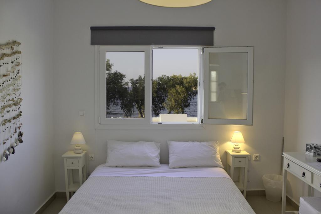 Almira Suites Naousa Exterior foto
